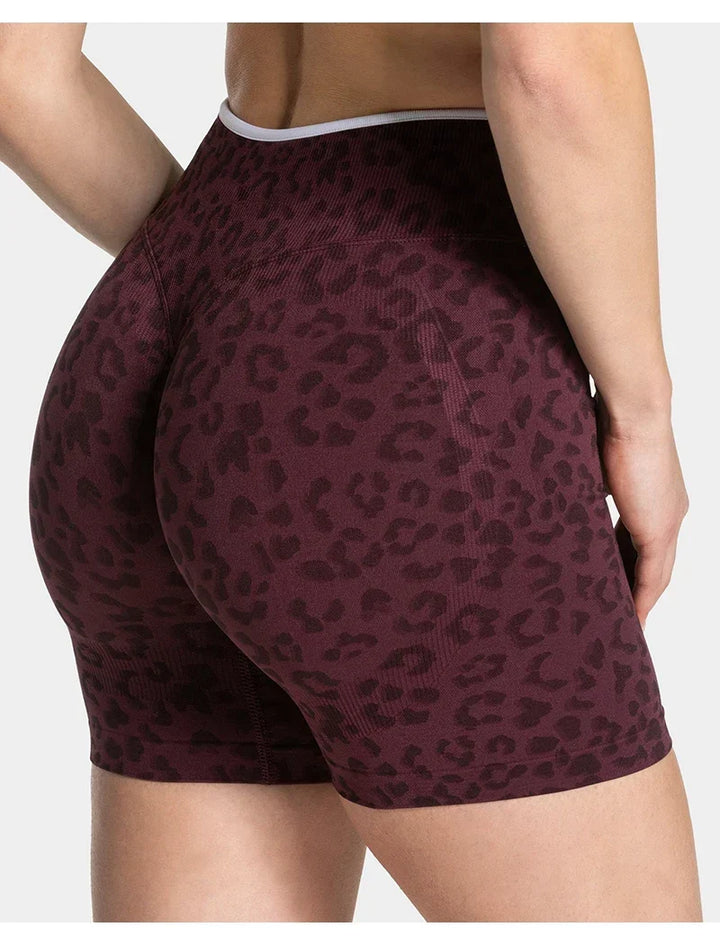 Stretchy women&
