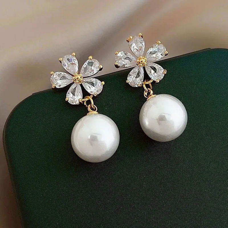 Crystal Flower Earrings Pearl Drop Gold Tone – Korean Style Party Jewelry, Fall 2026 Gift Idea