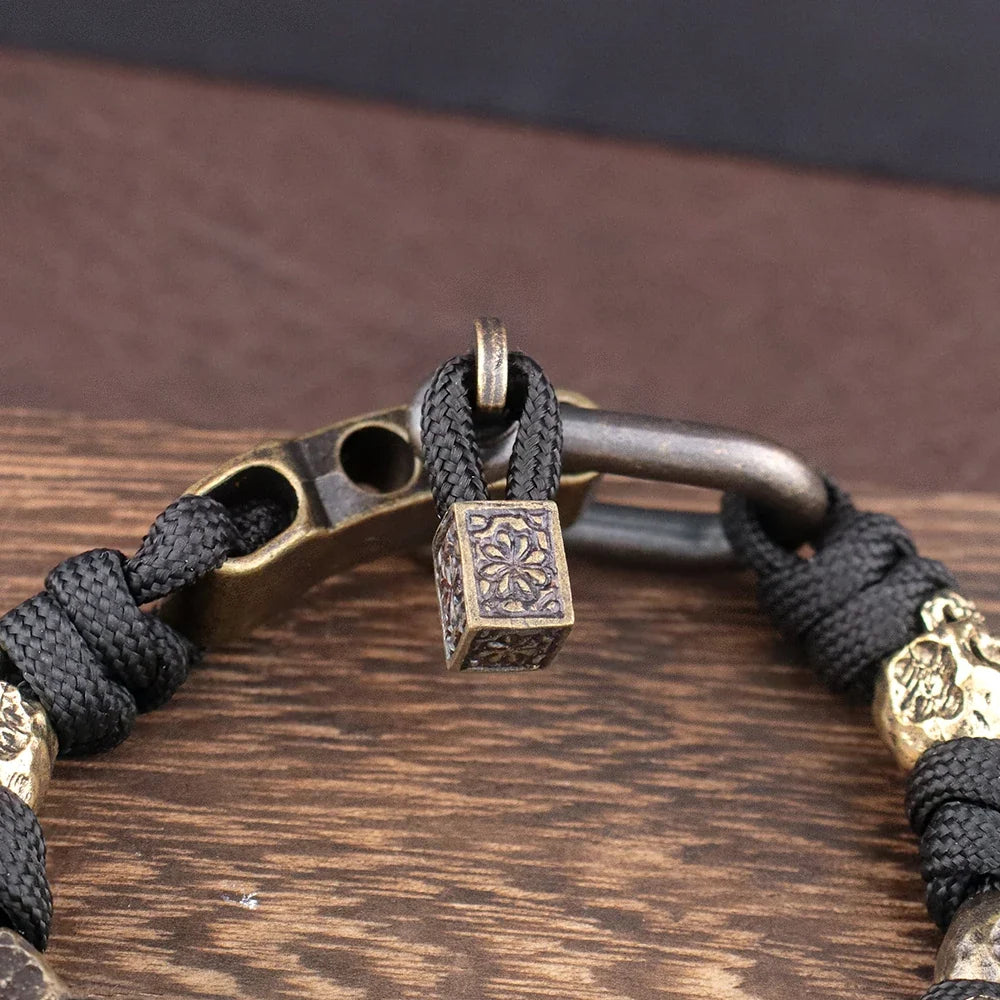 Skull Paracord Bracelet Gothic Wristband Halloween 2026 Gift Idea Adjustable Braided Jewelry