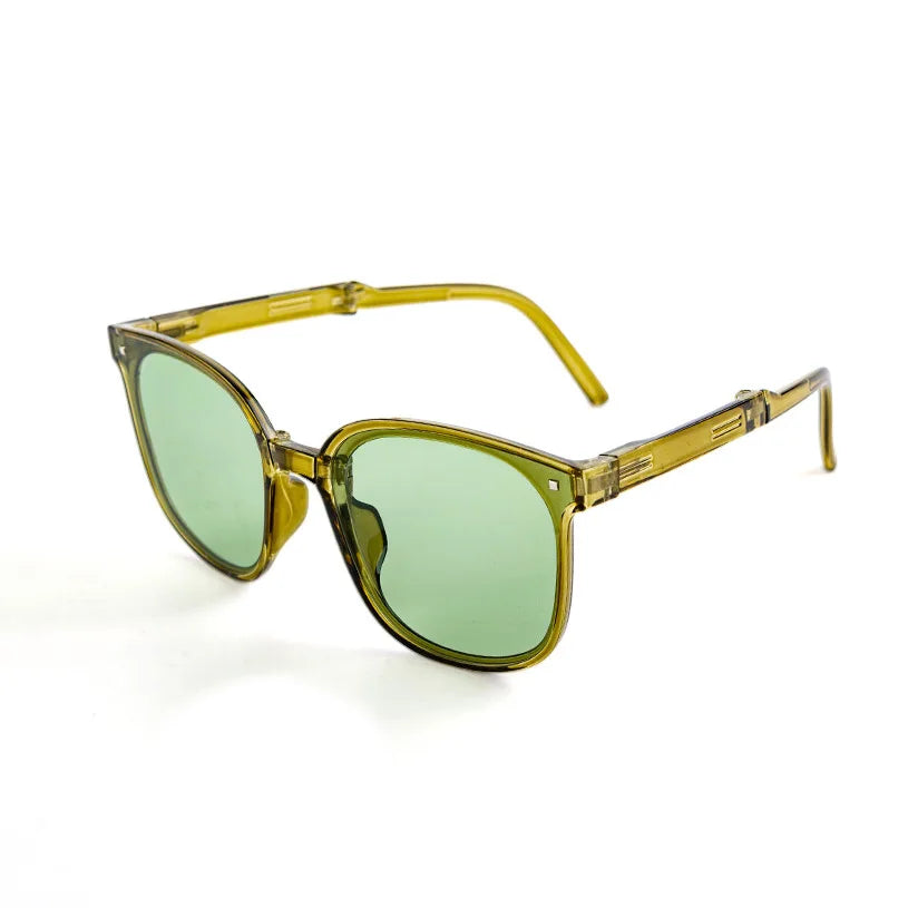 Folding Sunglasses Portable Sun Protection UV Blocking Eyewear Travel Fashion Accessory Summer 2026