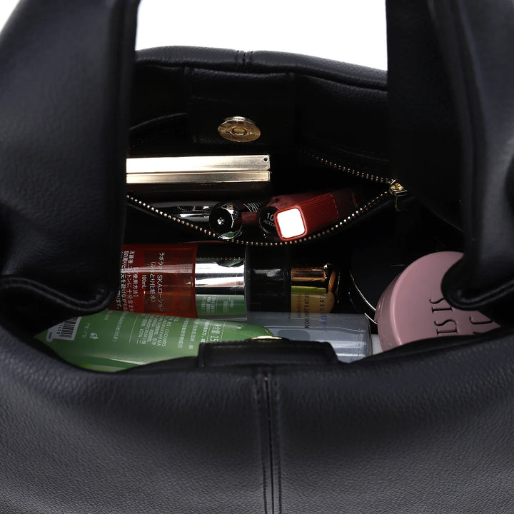 Fashion Clouds Shoulder Bag PU Leather Retro Crossbody Bag for Ladies, Perfect Lunchbox Tote