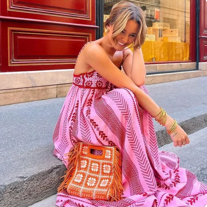 Elegant A-Line Maxi Dress for Women with Romantic Details - Perfect Long Dress for Summer Occasions