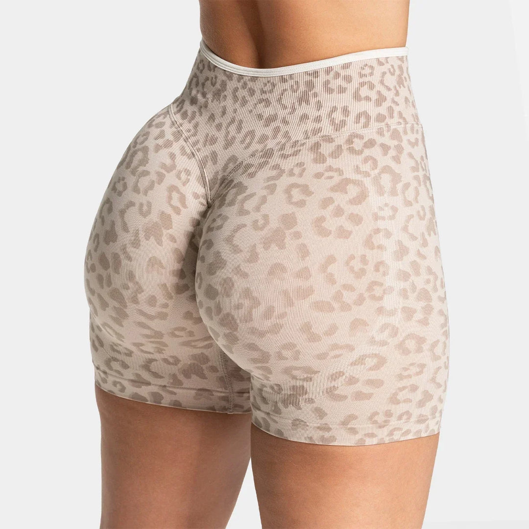 Stretchy women&