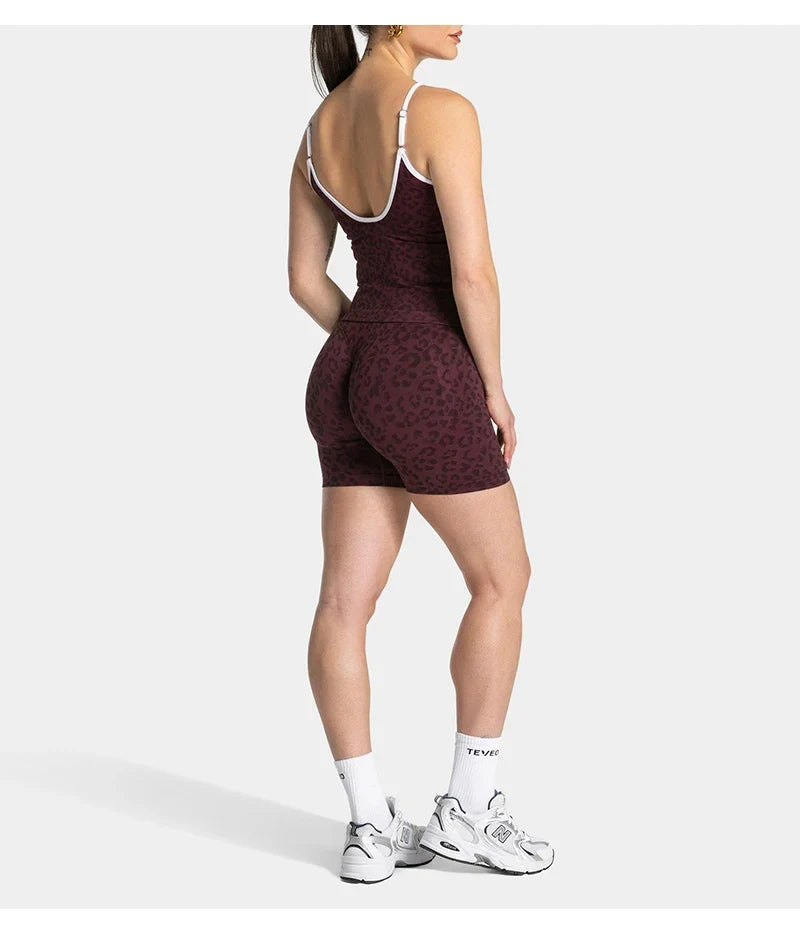 Stretchy women&