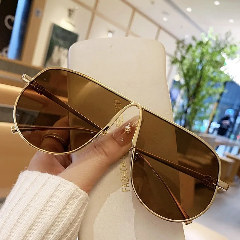 Sunglasses Oversize Square Gradient Alloy Frames Vintage Driving Shades Fall 2026 Casual Everyday Look
