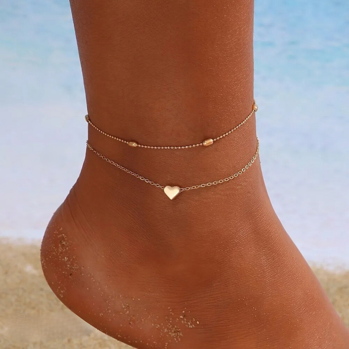 Timeless women’s heart necklace – elegant design, durable metal alloy, for girlfriend gifts