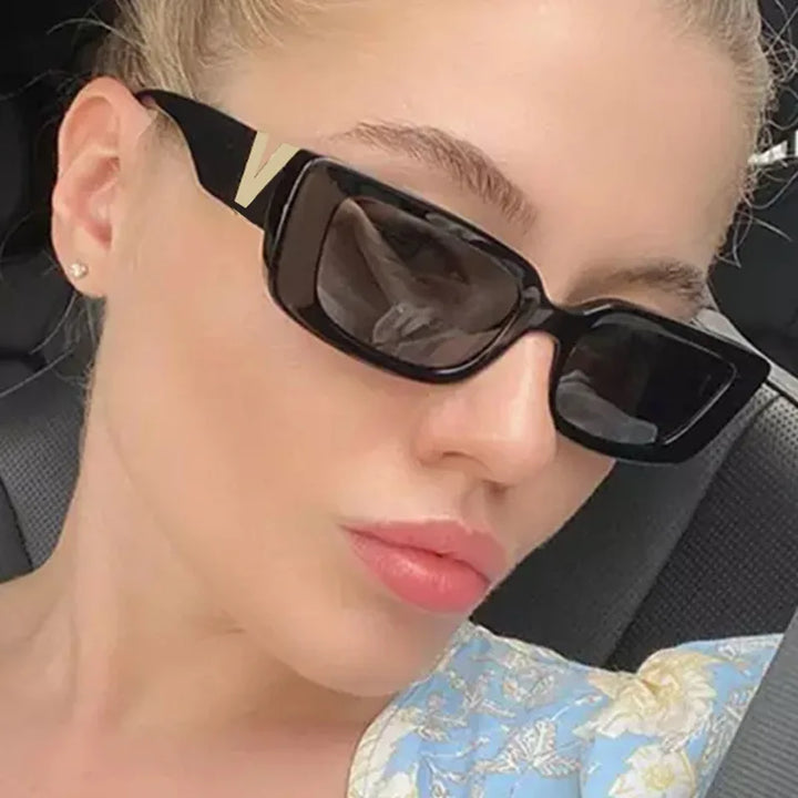 Lightweight women’s square sunglasses – retro metal design, for everyday wear