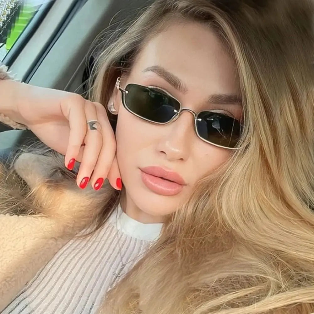 Lightweight women’s sunglasses – retro metal frame design, polycarbonate lenses, for casual and outdoor activities