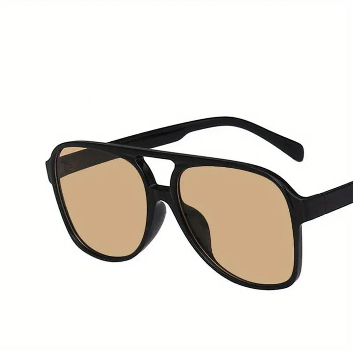 Oversized women’s retro sunglasses – bold design, plastic, for summer