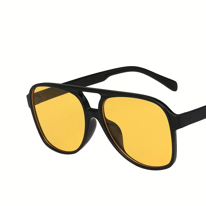 Oversized women’s retro sunglasses – bold design, plastic, for summer