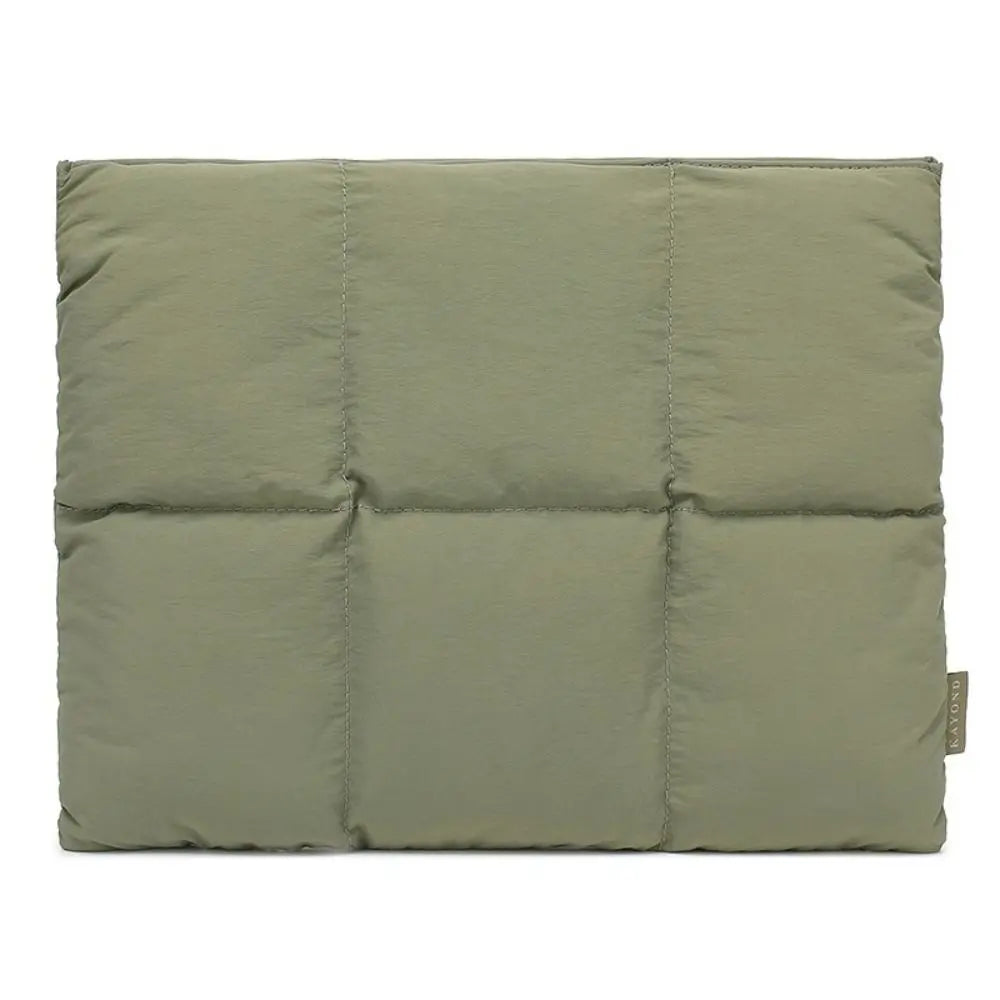 Water-Resistant Quilted Laptop Sleeve with Plush Padding and Shockproof Protection for 14-16 Inch Devices