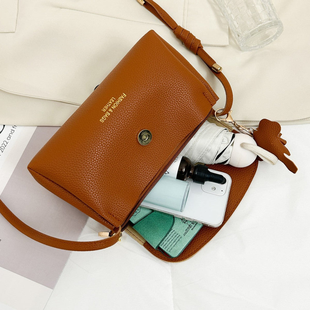 Lightweight versatile women&