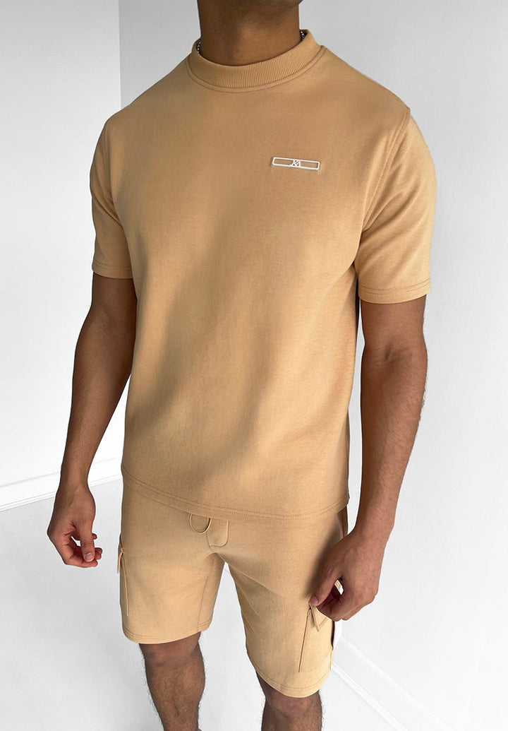 Slim Fit Leisure Set for Men with Cargo Shorts, Premium 100% Cotton Fabric, Tailored Design, Comfortable Everyday Wear