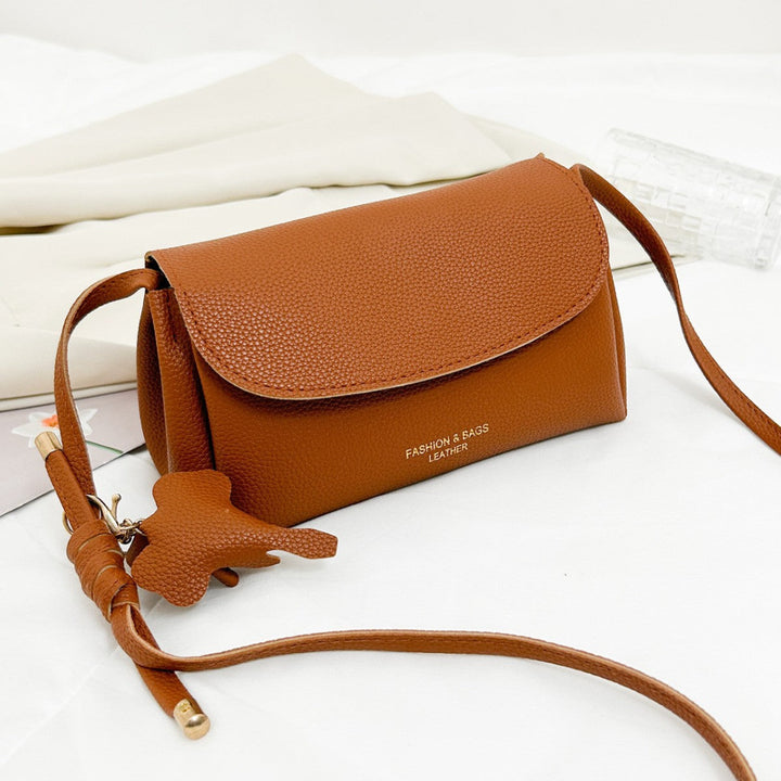 Lightweight versatile women&