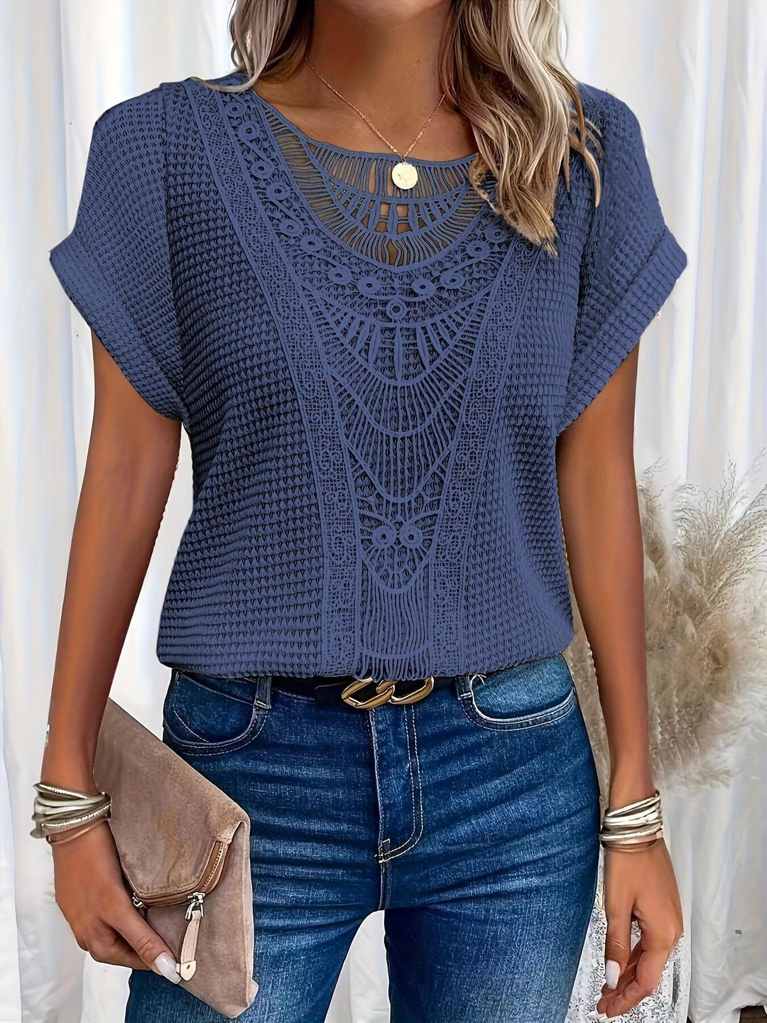 Elegant Knitted Women&