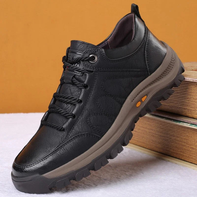 Hand-Sewn Leather Leisure Mens Shoes, Waterproof, Breathable, Ergonomic Insole, Durable Rubber Sole, Comfortable for Outdoor Activities