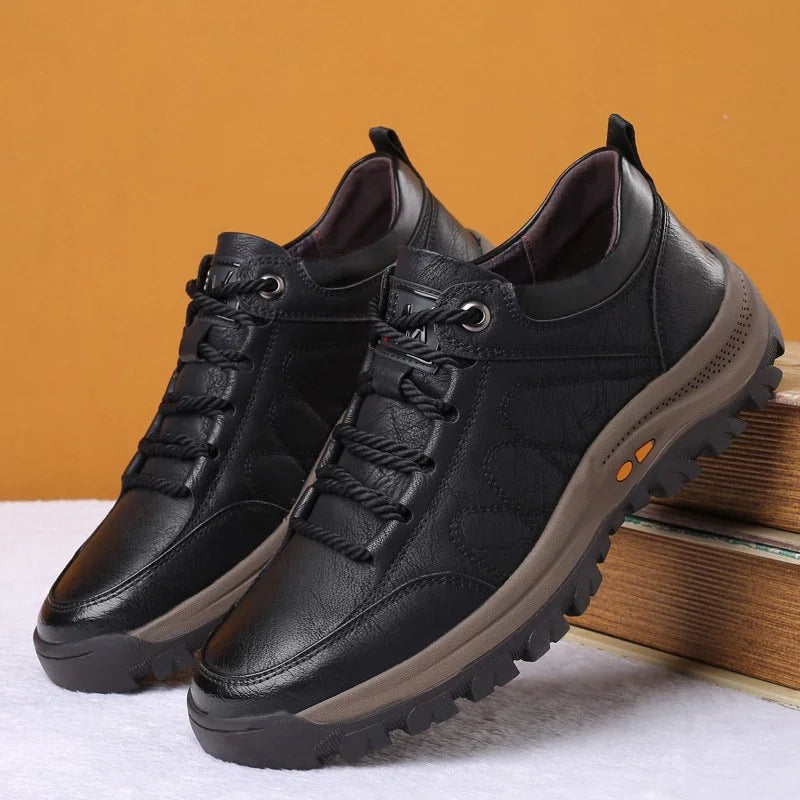 Hand-Sewn Leather Leisure Shoes for Men, Waterproof, Comfortable, Non-Slip Rubber Sole, Lightweight for Outdoor Activities