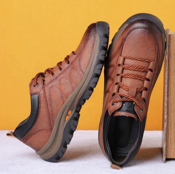 Hand-Sewn Leather Leisure Mens Shoes, Waterproof, Breathable, Ergonomic Insole, Durable Rubber Sole, Comfortable for Outdoor Activities