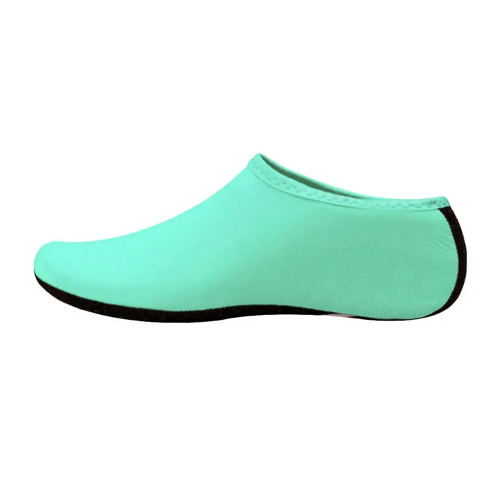 Unisex Fast-Drying Water Shoes, Breathable Aqua Shoes for Beach and Pool Activities, Non-Slip Lightweight Design