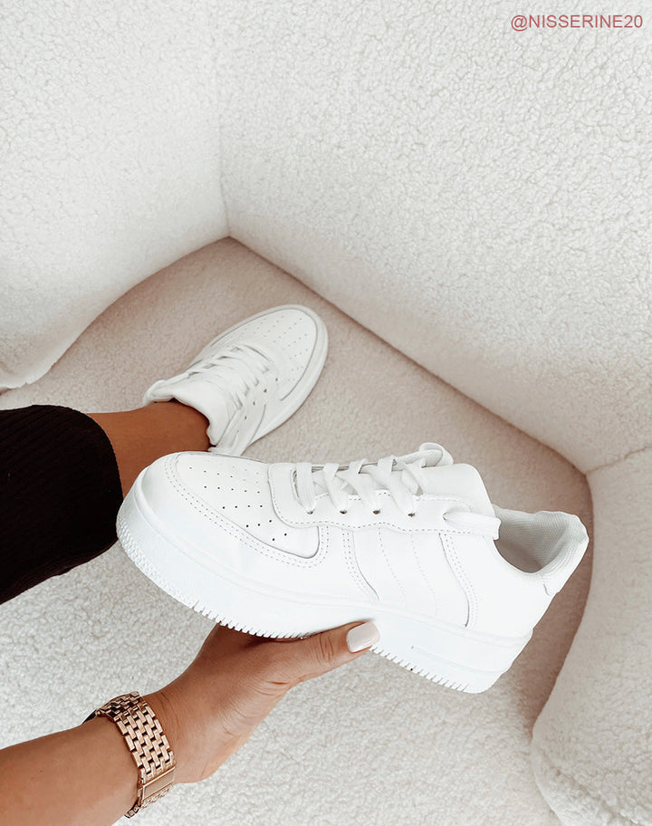 White Platform Sneakers for Women, Comfortable Casual Footwear with Versatile Design and 45 cm Height