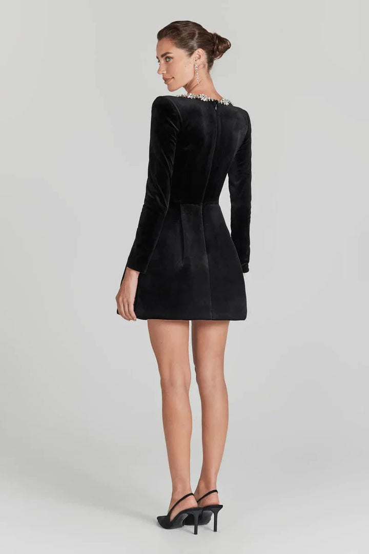 Fitted and Flattering Women&
